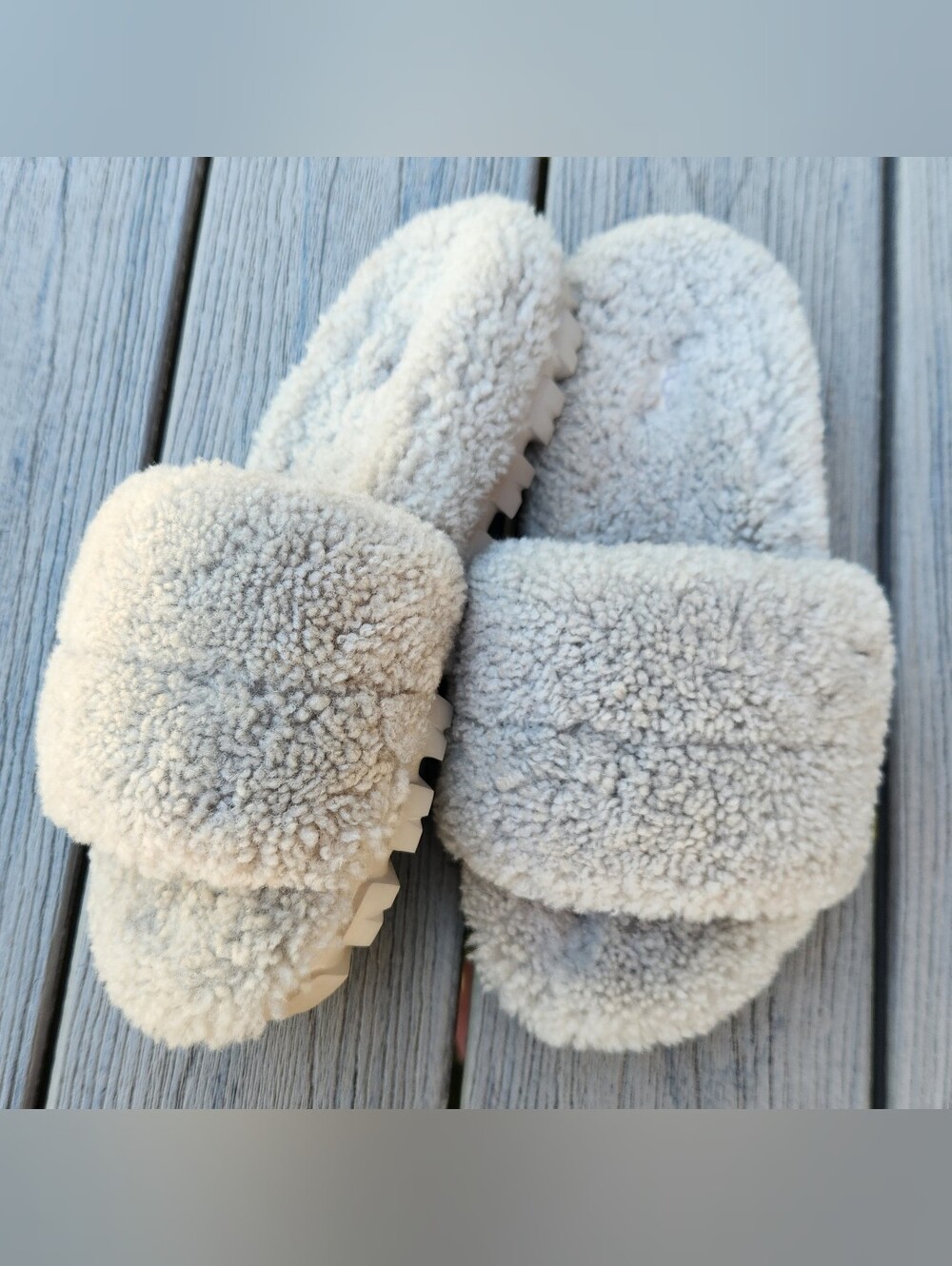 UGG Cozetta Curly Gray Plush Slide Slippers